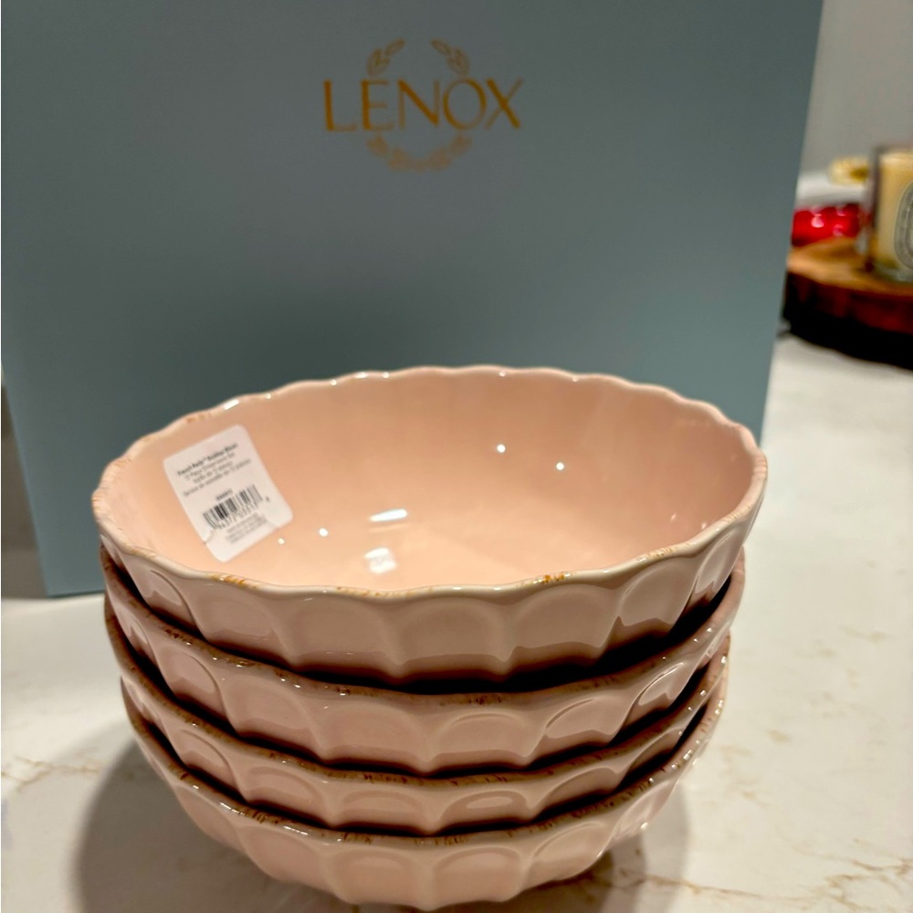 Lenox French Perle scallop 4 piece bowl set [PINK]